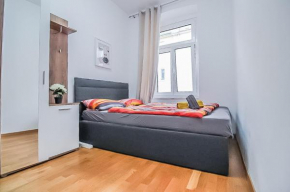 Apartment in Josefstädter Straße Area